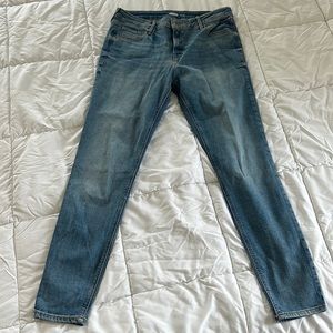 Old navy rockstar super skinny jeans size 12 long